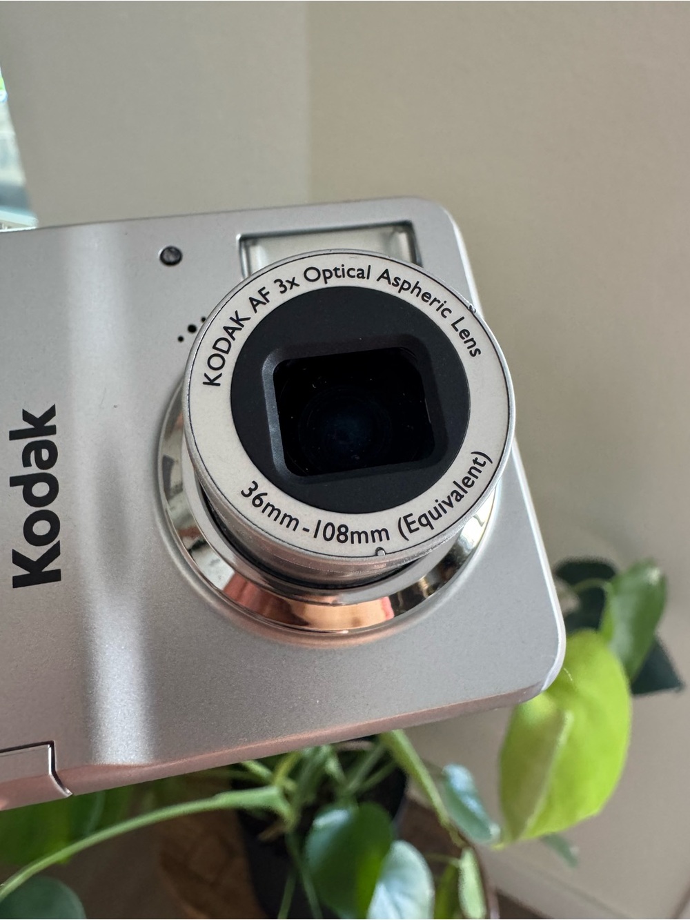 Kodak EasyShare C4333 4.0MP Silver Digital Camera 3X Optical Zoom-Tested WORKING - Picture 11 of 16